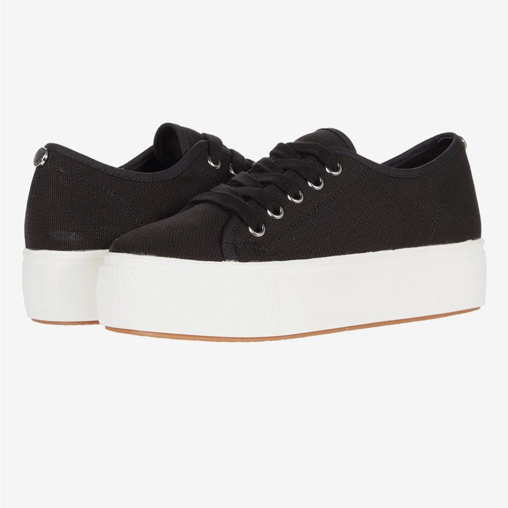 Steve Madden Women’s Elore Sneaker in Black